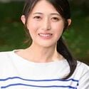 足立美緒