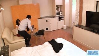 NHDTA-972 "太太，不是說好只磨擦？"傳播人妻受不了要求男客整根插入、狂插高潮。