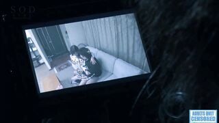 STAR-858 好像有人在看？...昨天才爽完的美人妻女教師，今天又在電車被幹到不要不要...