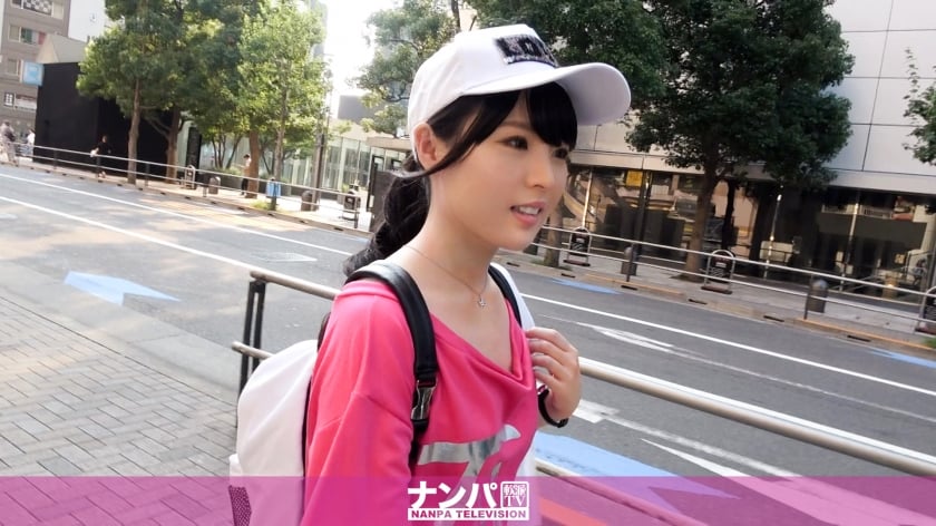 ⁣200GANA-1820 マジ軟派、初撮。 1147 葉菜 24歳 サパーでバイト