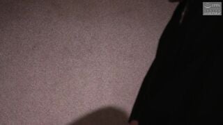 NSFS-012C 在家族旅行讓媳婦懷孕的公公 姬咲花