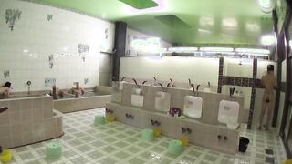 TUE-119 銭湯で猥褻されるロ●ータ美少女記録映像