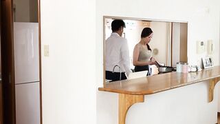 ROE-034 MONROE専属 高学歴エリート人妻 第2弾！！ 10年間憧れ続けた上司の奥さんと別れ間際に燃え上がる中出しセックス 希咲鈴々花