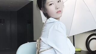 화끈하고 고상한 인터넷 연예인 미인 [Dou Niang Li Shi] 최신 커스터마이징 - 성기가 묶인 비서, 아름다운 성기가있는 기모노, 새 무늬, 최고의 유혹