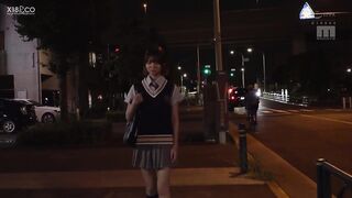 MIAA-536C 처음으로 여자 친구를 사귀고 어린 시절 연인 쿠라모토 스미레와 질내 사정 SEX를 연습했습니다.