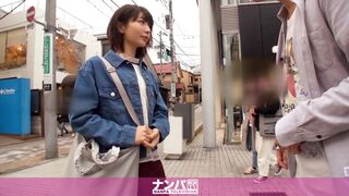 200GANA-2060 Sérieusement doux, premier coup. 1316 J'ai surpris une fille d'un simple magasin général faisant du shopping à Harajuku en guise de récompense. Je n'avais pas envie de filmer AV, mais quand je me masturbais avec un masseur électrique, je me s