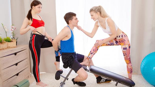 ⁣Monroe Fox & Rin White - Hard Workout Ends With Hard Sex