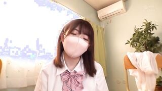 HMN-089C 新人 現在的情況下是不是戴著口罩也能當AV女優？休息配音演員中的小小女生一年沒做愛直接中出出道 音羽詩空