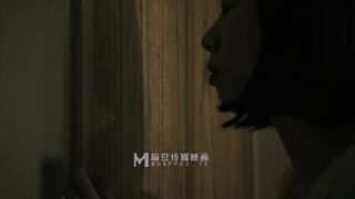MD-0203迷姦女租客-玥可藍 蘇婭