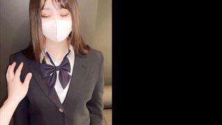 FC2-PPV-2711393 【個撮】都立帰宅部③　ブランドバッグ欲しいのでわたし毎日おじさんと援〇してます。今日はハメ撮りされました。