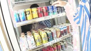 HUNTB-208 コンビニで無防備に透けているパンティに超絶フル勃起！超スケスケワンピ姿で商品を取る度に尻を突き出すとパンティが透けまくり無防備女子は絶対に…