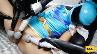 Japan HDV - Galactic Sentai Brave Blue gets worked over with sex toys by the aliens