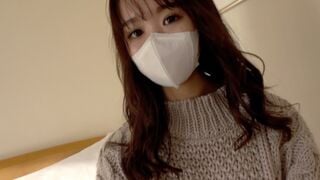 FC2-PPV-2839493 5/10まで限定！！【初撮影・無修正】個数限定！！「安全日とか分からない・・・」中◯生時代に知り合い上京してきた何も知らない初心な女子大生