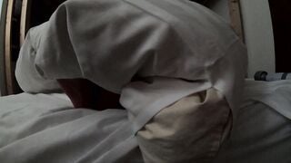FC2-PPV-1344738 ※今日1日限定【顔出し本編付き】妖精のような美人を初めて抱きました。何度も来たメールに盛ってるでしょ・・・って返信してた自分に懺悔そして独