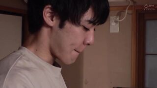 ALDN-002C 與女婿流汗夾背的做愛 佐倉由美子