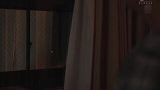 JUL-930C 交換夫妻NTR目擊老婆被好友狂幹超高潮內射 有賀美奈穗