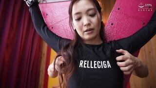 VOD-008C 真正素人妻的記錄第二彈 結婚五年喜歡大浪的美女衝浪手人妻初次的連續中出3P 黒木美愛