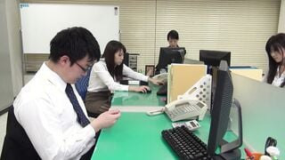 SW-246 배속된 부서는 여자 사원만! 블랙 팬티 스타킹에서 비쳐 보이는 펀치 라로 나를 초대, 발기 지 ○ 포를 팬티 스타킹 어긋나게 몰래 삽입시켜 주었다!