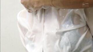 DFTR-184 濡れて透ける着衣と下着3