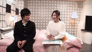DVDMS-839 一般男女モニタリングAV 性のお悩み相談室出張特別編！旦那では満足できない絶倫巨乳妻が生まれて初めての逆ナンパ体験！童貞○校生をラブホテルに連れ込み2
