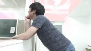 VEMA-184C 夜校的淫亂保健醫生夜裡出診室 篠田優