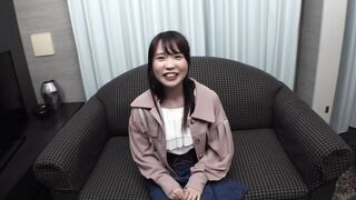 546EROF-011 [洩露] 流行 TikT○ker (19) 九州方言的年輕漂亮女孩搬到東京奇聞趣事視頻