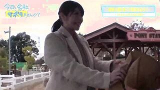 300MIUM-561C 歐派妹妹「營養全在長輩上」，教你如何約砲(不要以為人妻都很”乖”)約過就懂。