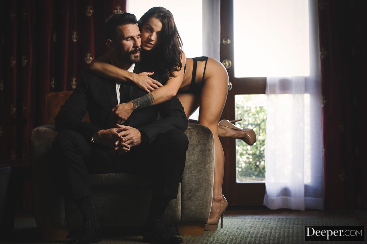 ⁣Deeper – Evelin Stone Taken