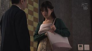 MVSD-513 乳首が異常なほど感じてしまうワタシは… 恥ずかし過ぎて彼には言えないモジモジビクビク変態チクビ円光 根尾あかり
