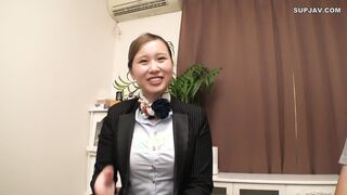 299EWDX-427 現役美人妻CAかよ28歳・癒しフェラ・美巨乳過ぎ・生ハメ中出し