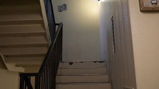 ALDN-043C 住同棟公寓的人妻淫蕩過頭…本真由梨