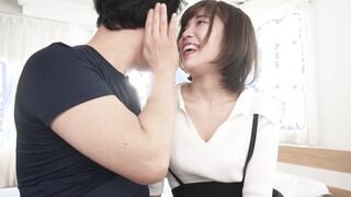STARS-646 月乃ひな 初中出し解禁 美巨乳を揺らしまくるナマち〇ぽ膣イキ激ピストン!
