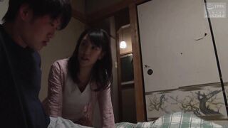 NSPS-673 禁断！ 熟母3 母親でも止められない・・いやらしく淫らな息子とのセックス