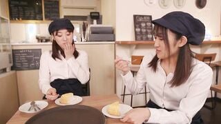 CAWD-434 彼女の親友がバレたら絶体絶命な状況で中出しおねだり囁き誘惑 安達ゆら