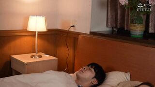 VENX-168 義父に中出しされて本当のセックスを知り快感極まる息子の嫁 聖璃とあ