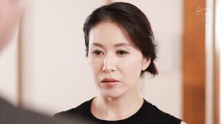 ROE-096 再婚する母へ…嫉妬した僕の止まらない中出しtidythin 一場れいか