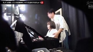 SSIS-556 "เดี๋ยวก่อน! ฉันต้องเย็ดคุณไหม?" เอกสารยืนยันการติดตามผลหนึ่งเดือนทฤษฎีของ Yura Kano ที่ว่าเธอยอมรับการมีเพศสัมพันธ์ได้อย่างง่ายดายทุกที่ทุกเวลาตราบใดที่กล้องยังหมุนอยู่