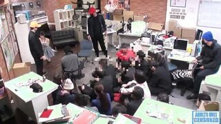 SDMU-771 在辦公室加班碰到怪叔叔怎麼辦？SOD女子社員frec過激的對策訓練。