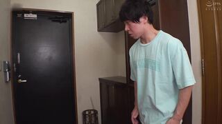 HUNTB-388C 【老年人是勃不起來了 你倒是很大呢】溫柔又細緻 父親的看護人超色情