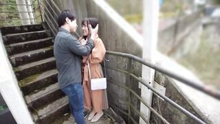 SORA-399 思わず引っ叩きたくなるデカ尻ドMちゃん「お尻の穴までじっくり見てください」野外露出でヒクつく淫穴を見せつけ羞恥興奮に抗えず恥ずかし絶頂！