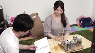 UMSO-478 妻に逃げられバツイチシングルファーザーになったボクにまさかのモテ期！？不憫な父子家庭に同情して何かと世話を焼いてくれる近所のママ友たちと真っ昼間から不倫