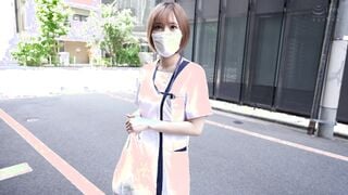 SKMJ-347 天使みたいに優しくて可愛いナースさん！「あなたの自宅で早漏に悩む童貞君の暴発改善のお手伝いしてくれませんか？」男性器なれしているようで意外とウブな看護師