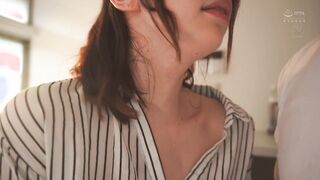JUQ-209 蒸せ返るような暑さの夏。異国妻は嫌悪する義父の、汗と唾液が絡まる接吻性交に堕ちて―。 ローレン花恋
