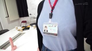 SDJS-159 【発覚！】制作部・優里なおは終業後に社内でフェラチオの特訓をしていた？！同僚男子・新人男優・ユーザー様方と計15本のチ●ポをしゃぶりまくりの3日間に密着