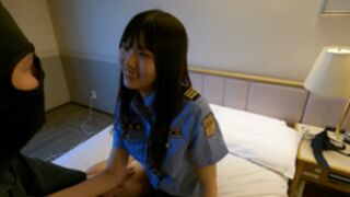 FC2-PPV-3235800 警察澪醬與她的粉絲中出性愛！