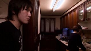 JUC-828 二人の息子に調教された母 ～仕組まれたtidythin凌辱～ 持田夏樹