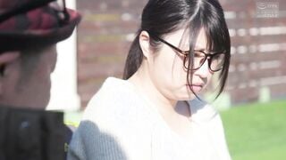 NSFS-084 誘いやすそうな地味なポッチャリ妻を口説いたらとんでもなくドスケベだった。 町内会まわしテント 田原凛花