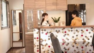 YUJ-003 夫には言えない三日間。 セックスレスで欲求不満な私は甥っ子に中出しさせています。 岬ななみ