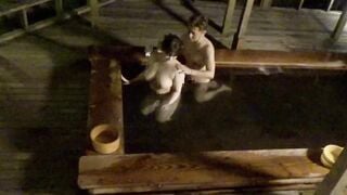 RSE-044 混浴盗撮9むっちり美人の欲求不満人妻と混浴風呂で一発ハメちゃいました