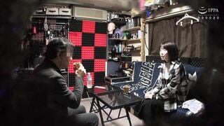 C-2769 自分の部屋に泊まることになった妻の女友達 「人妻里美さん（仮名）三十五歳」に当然のように手を出してしまうワタシ（18）